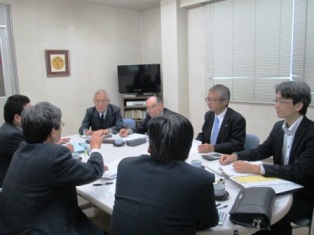 2012.1114_1.jpg